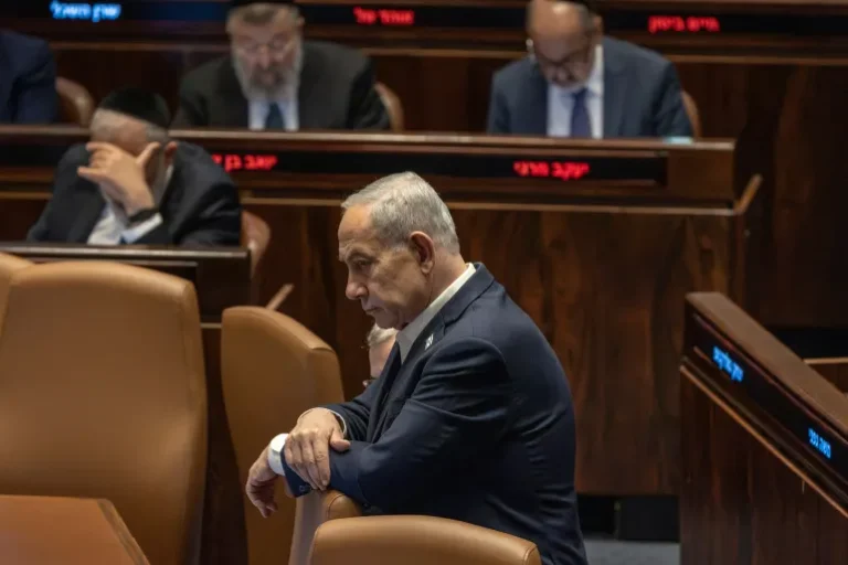Netanyahu vows to go to New York City despite ICC arrest warrant.